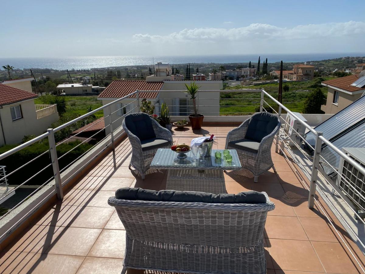Roof Terrace & Sea View Entire Apartment Peyia Extérieur photo